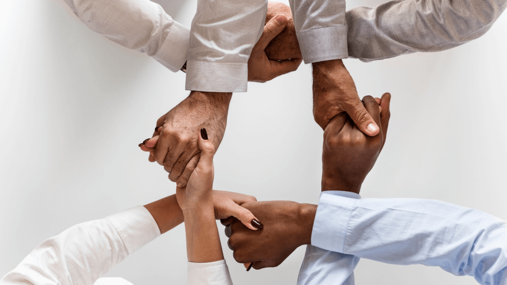 Looking to Partner with an Influencer Marketing Agency? Here are 7 Key Things You Should Expect